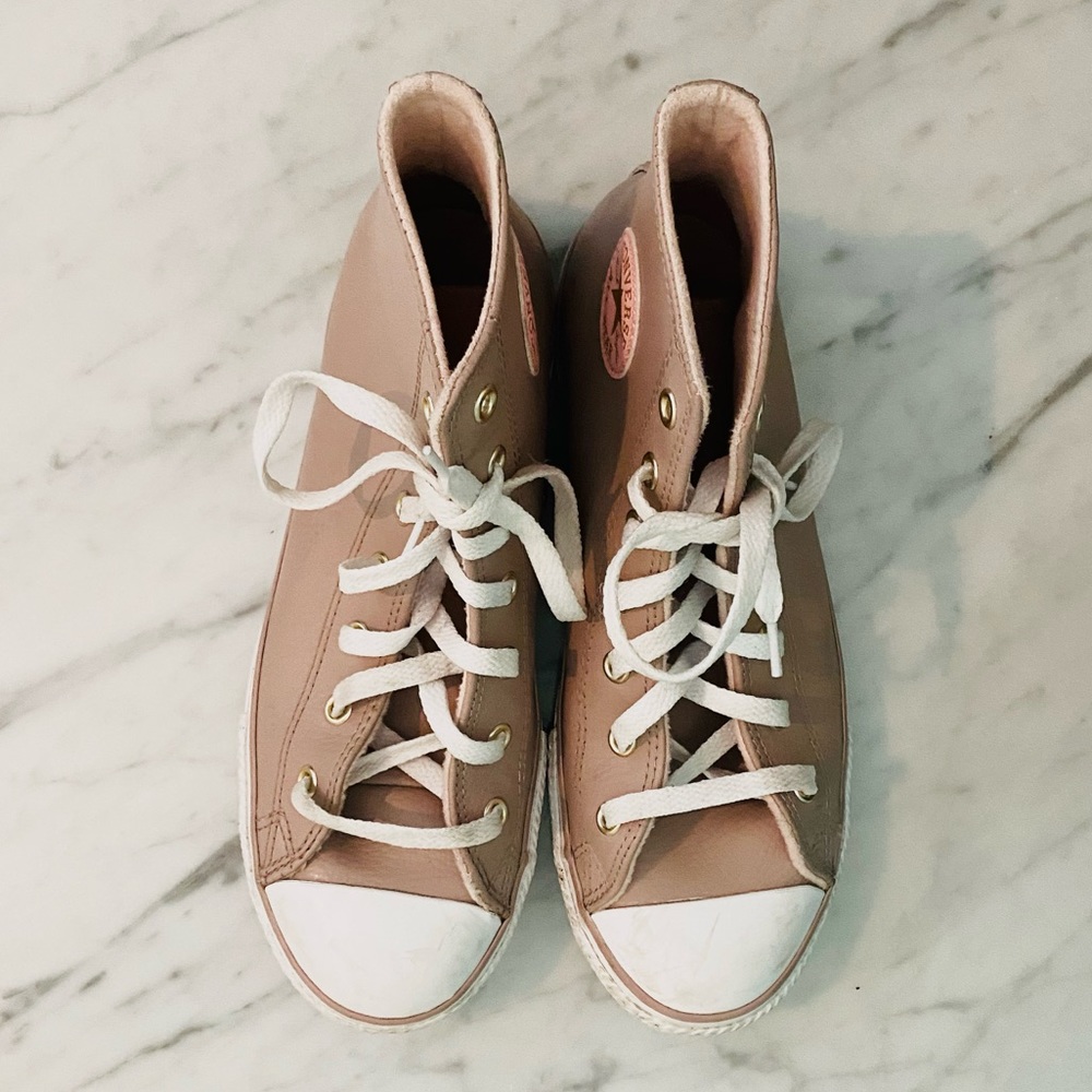 Converse All Leather All Star Chuck Taylor High Top Junior